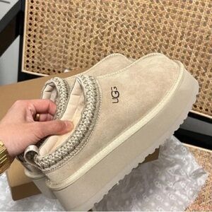 UGG Women's Tan Slip-On Slippers